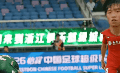 米特里策事件的舆论氛围，恐难快速平息：

面对全网对米特里策的谴责，老米自己也认