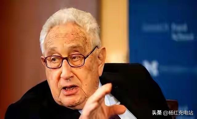 基辛格预言应验？美国放倒4大强国，唯独拿中国没办法！
 
基辛格生前曾留下震撼预