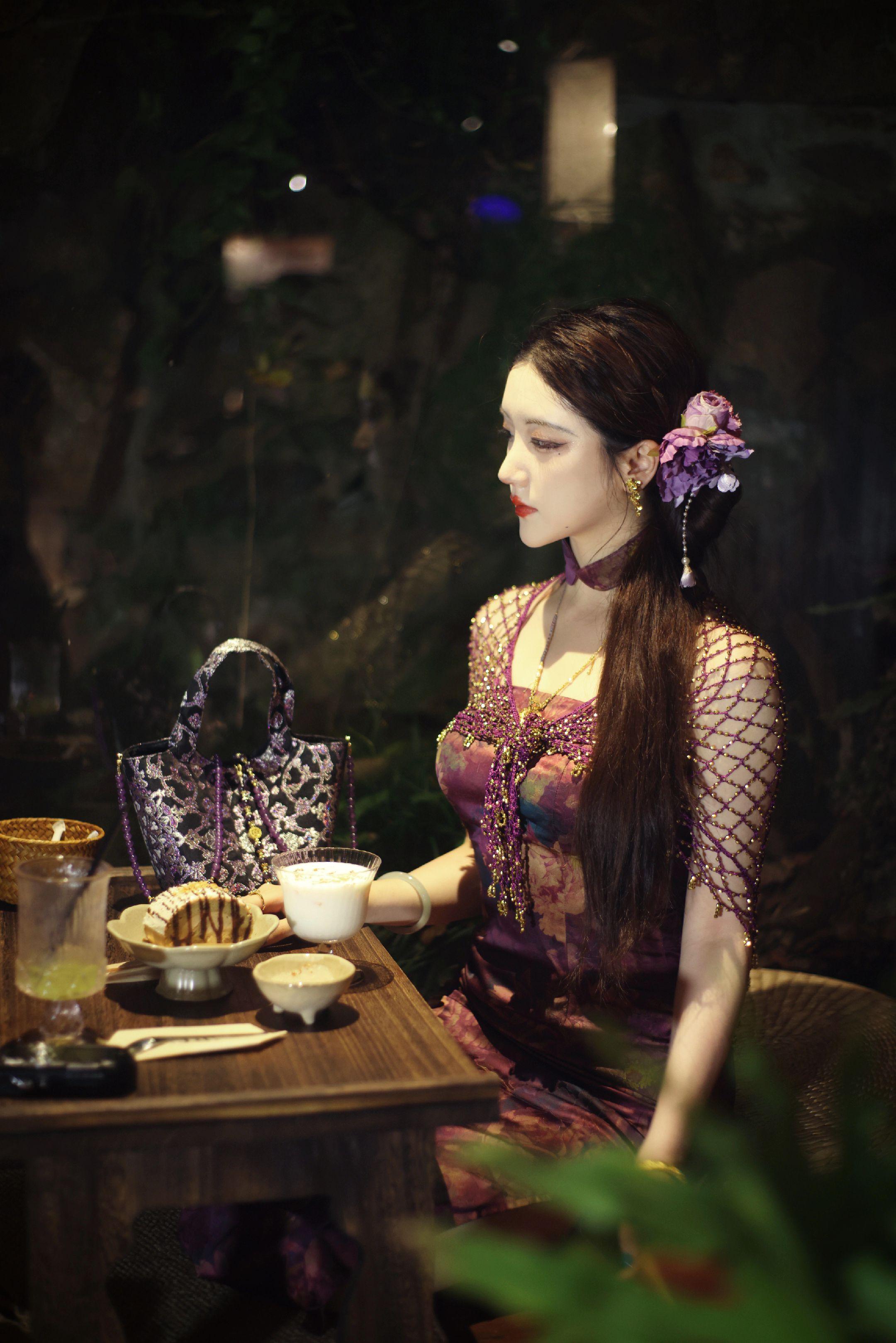 和你多缠绵 痛也多辗转。