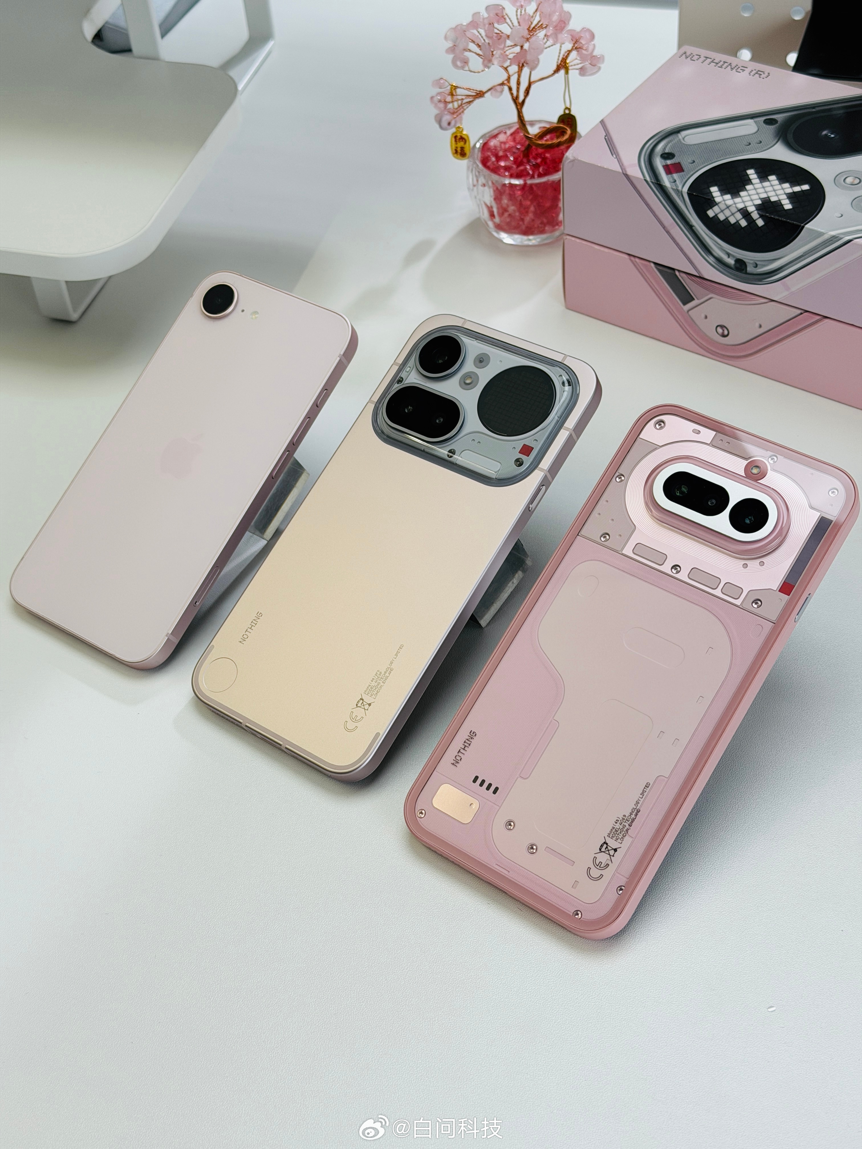 NothingPhone（4a）和（4a）Pro的粉色太好看了！拿上前段时间发布