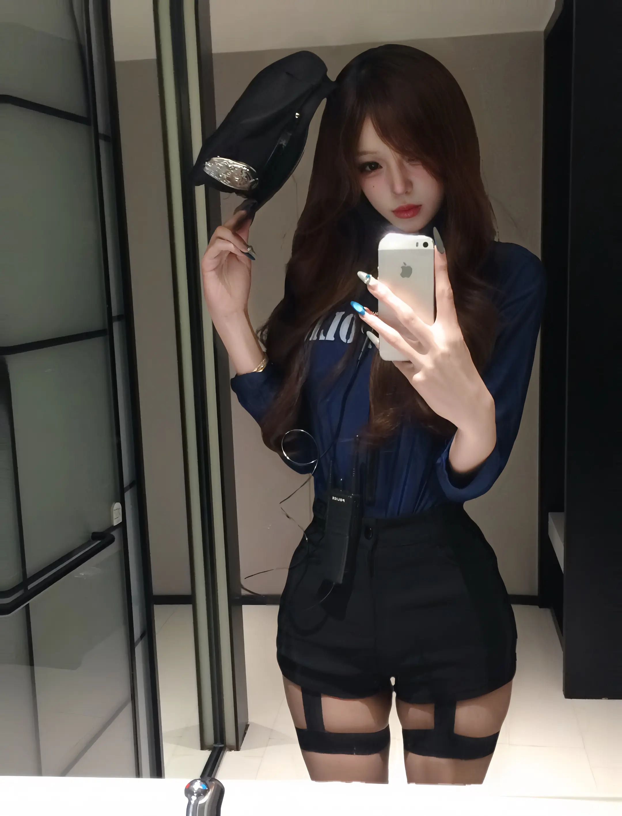 哭给在意你的人听吧 吵死了