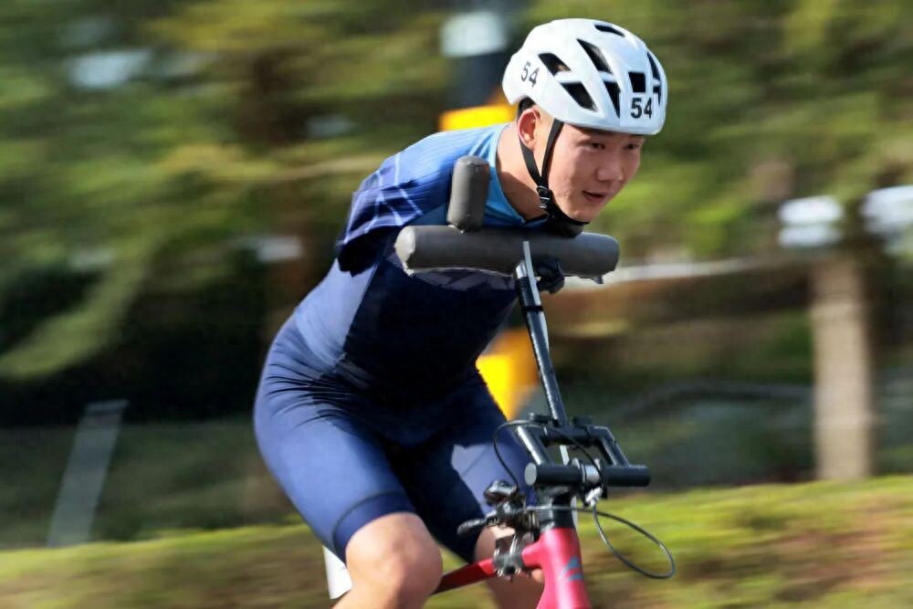 新华社 | 挥洒汗水 让梦想绽放——从全国第十二届残运会暨第九届特奥会看我国残疾人事业发展