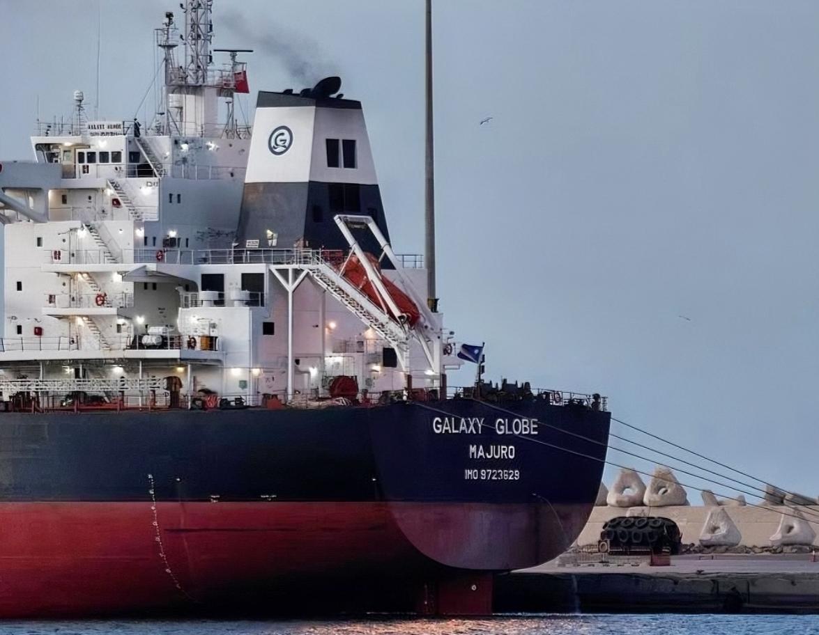 当地时间3月10日，美国海军在简报会上再度确认，暂时不会为航运业提供穿越霍尔木兹