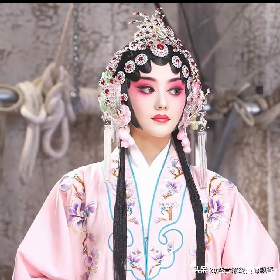 《主角》忆秦娥刘红兵适合结婚吗？看了《主角》，大家都表示忆秦娥不适合结婚，她只懂
