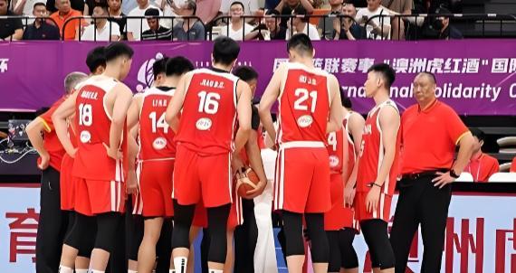 北京时间7月27日19：30，国际团结杯邀请赛，中国男篮和喀麦隆男篮迎来二番战！
