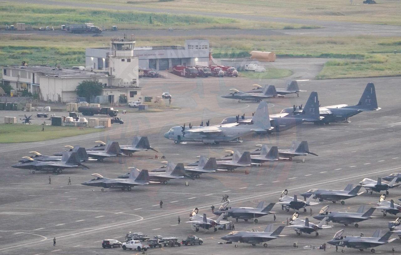 🔻美军在委内瑞拉的集结都很随意。
🔻是吃准了委内瑞拉买点小摩托的决心都没有。