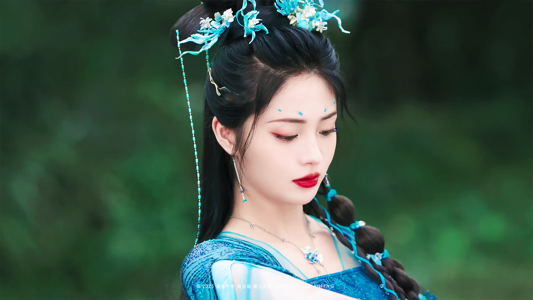 周洁琼好权威的美貌好权威的美貌，多进组拍戏[喵喵][喵喵][喵喵] ​​​