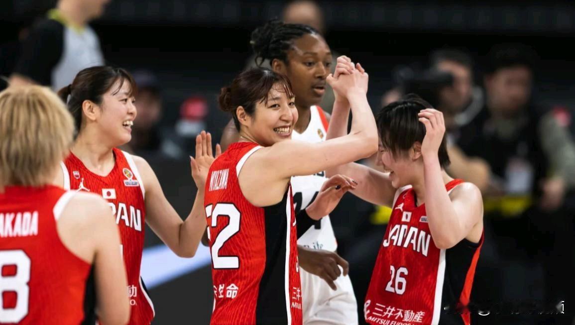 日本从垫底升第四 被抬进女篮世界杯
世预赛一夜6队晋级+4队出局

女篮世界杯1