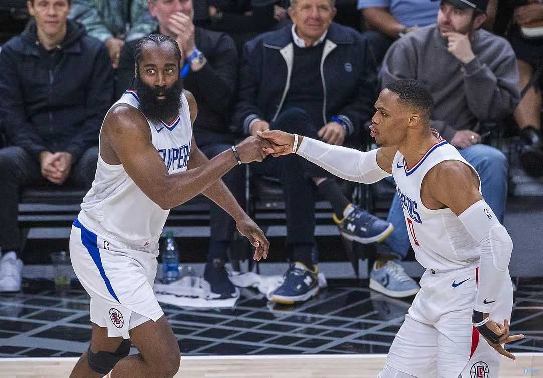 NBA常规赛，快船107-123输给国王。至此，快船在过去4个主场比赛中输掉了3