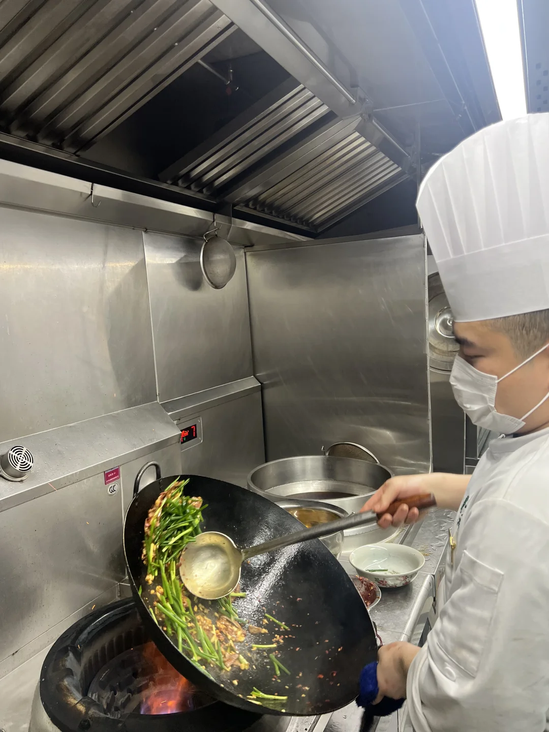 真的要夸！！！！费大厨后厨也太顶👍了吧~