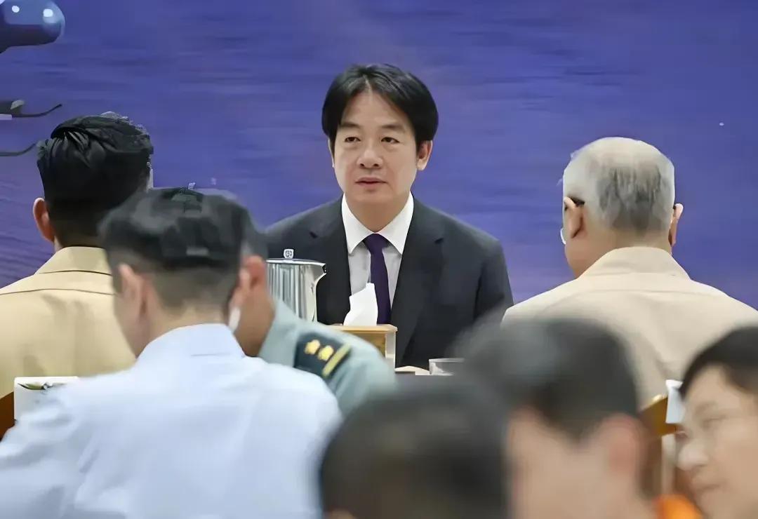 统一越来越快了，因为台独在岛内已经没有作妖的空间了。也就是说，民进党继续走台独的