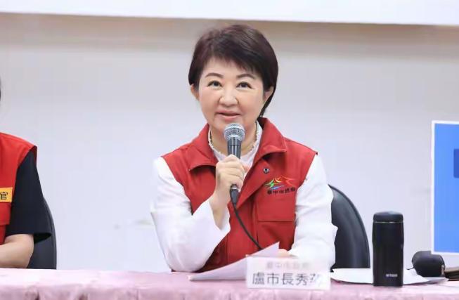 台湾政坛又出大瓜！这次不是民进党搞事，是国民党自己内讧到撕破脸！岛内知名媒体人谢