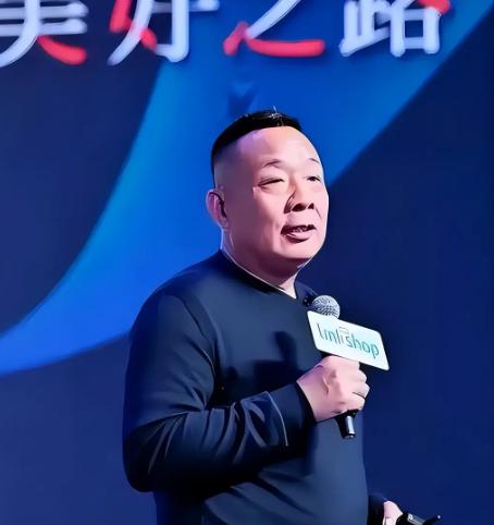 可惜世上只有一个“于东来”！9月30号晚上，于东来扔出一颗炸弹：从2027年3月