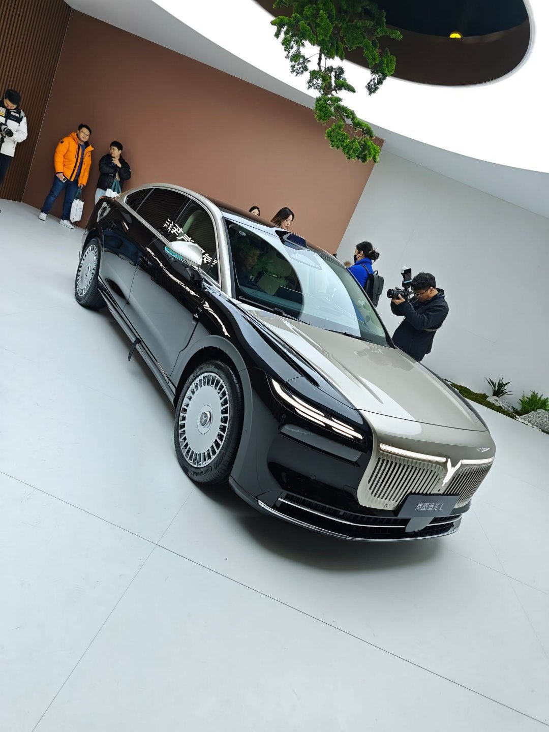 岚图追光L Max 27.99万元！岚图追光L Ultra 30.99万元！1.