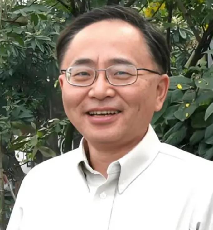 烈士江姐儿子定居美国，记者问他为何不回国？他的回答很现实
提起江竹筠这个名字，不