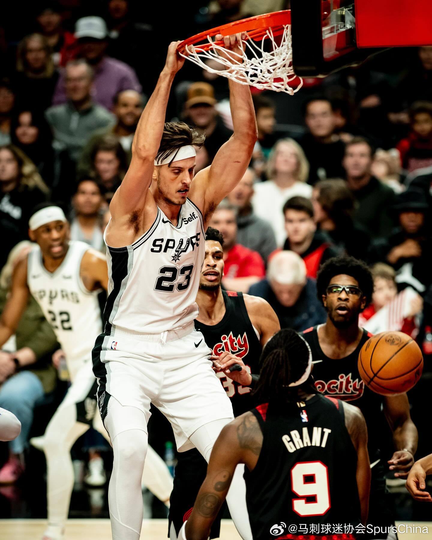 终有一天圣城少年终将俯视联盟#gospursgo# ​​​