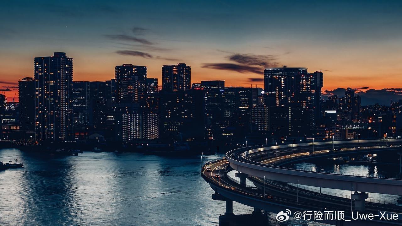 周二上海多云。昨晚对岸美股全线反弹。纳指收盘超2%涨幅。这本应利好今日行情的。但