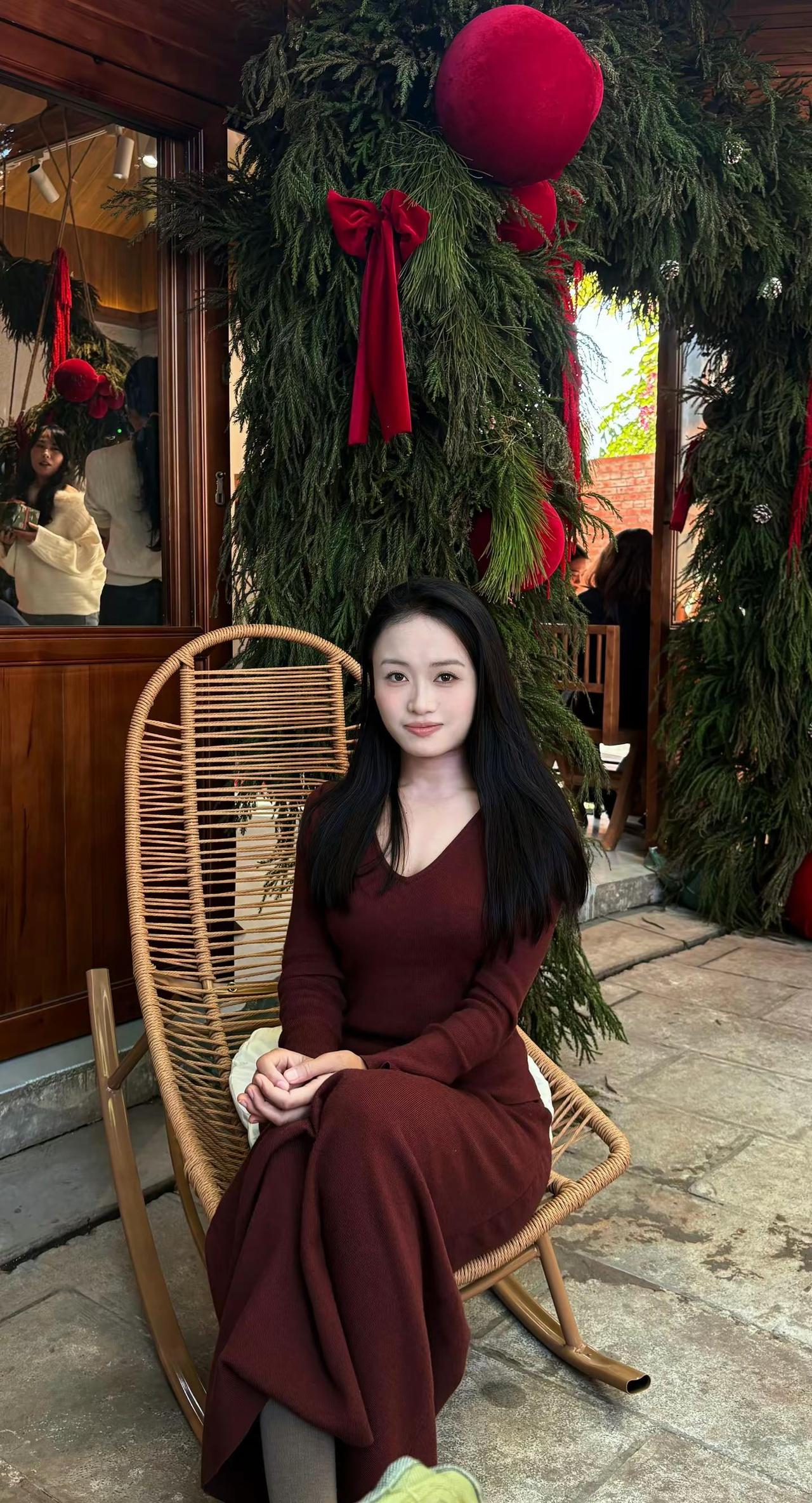 我想 自己这一页 应是明媚自由 步履生花 我细数我珍重双鱼座