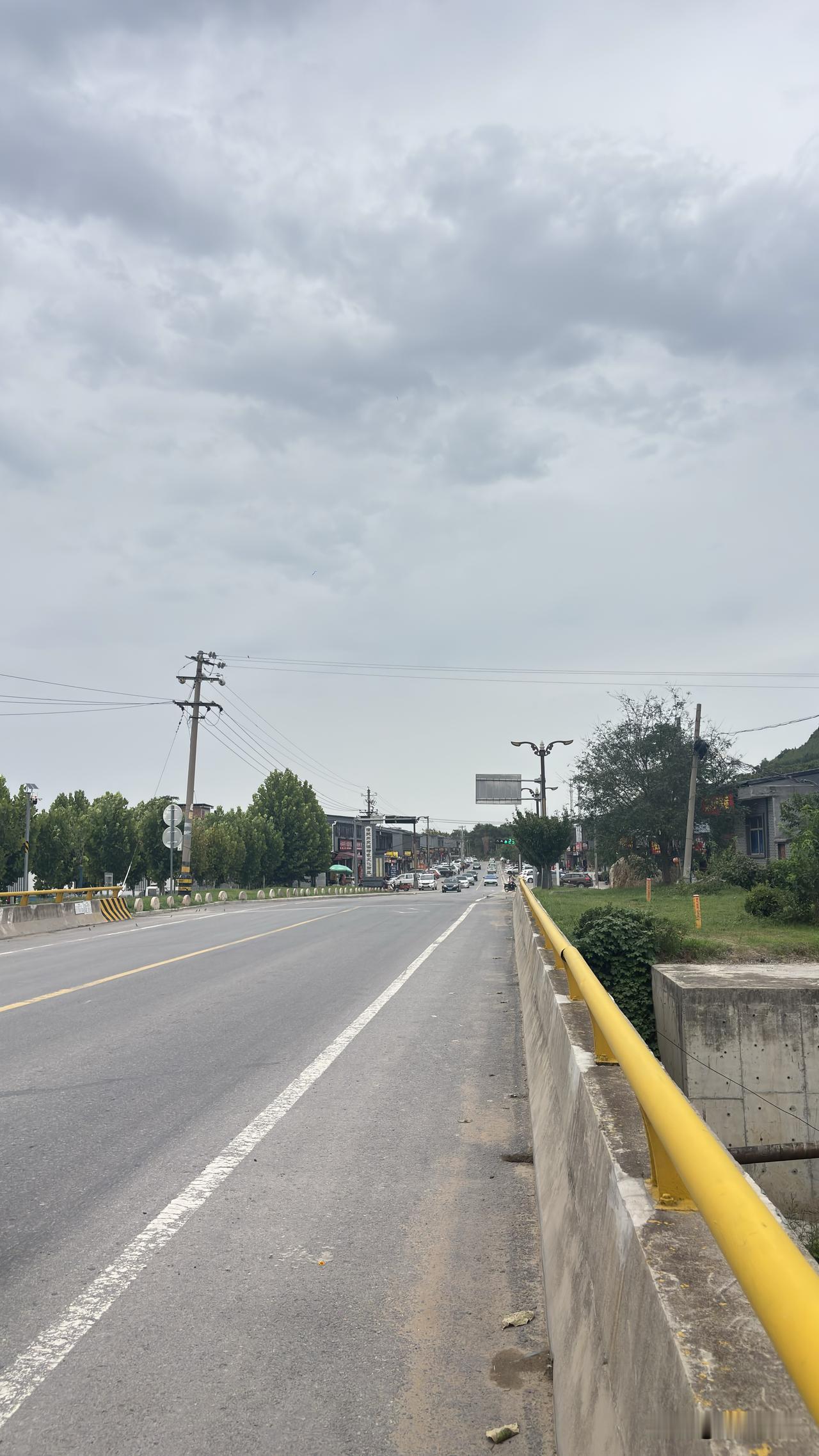 渭南潼关这门楼，以前就有吗？还是后来建的仿古建筑。在河边，看着挺危险的，发大水不
