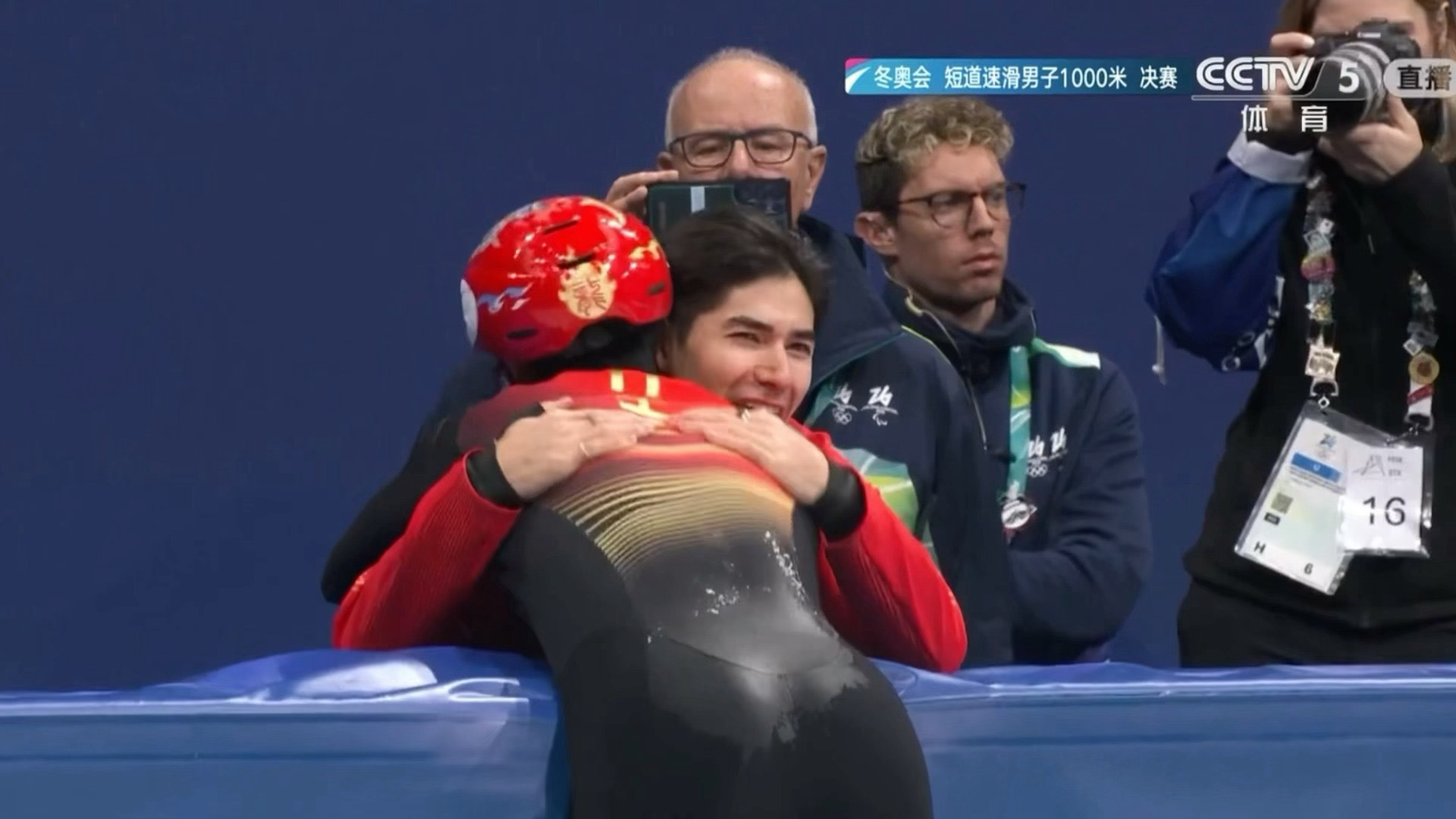 还没结束！都是好样的！继续加油！孙龙银牌刘少昂 运气林孝埈 状态