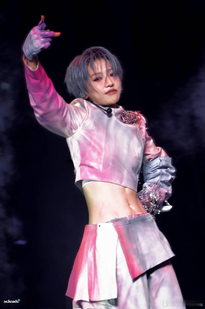 刘雨昕新音综录制行程！期待！ 