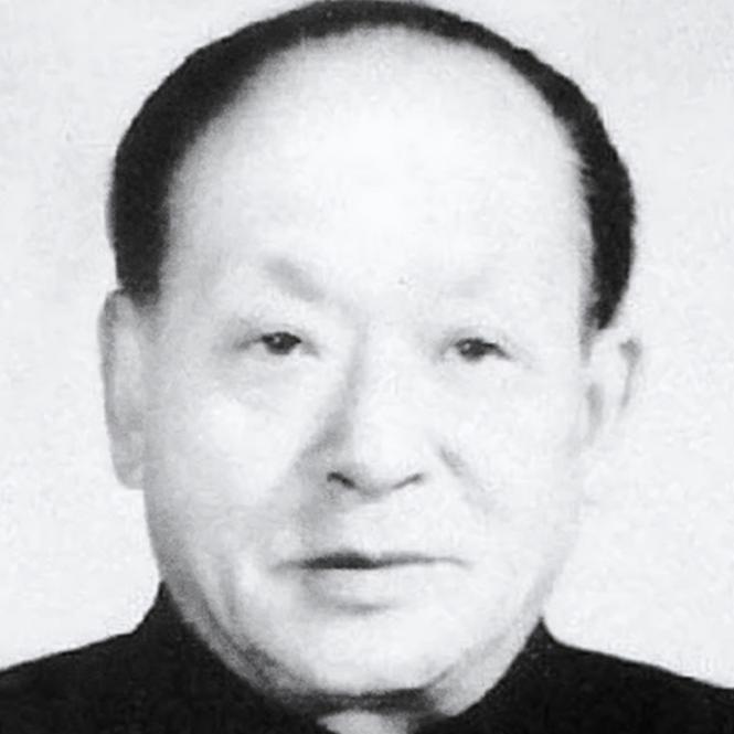 1952年，一名班长因涉嫌贪污被判刑，5年后，毛主席得知他的遭遇，竟亲自给他连升