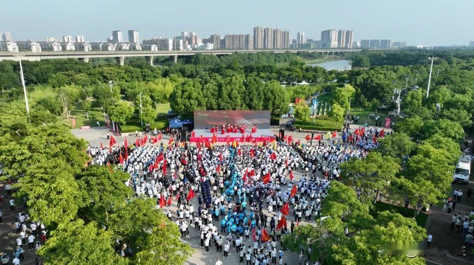 “孝感人游孝感”健步行明天上午开启

明天（3月31日）上午8:30分，2024