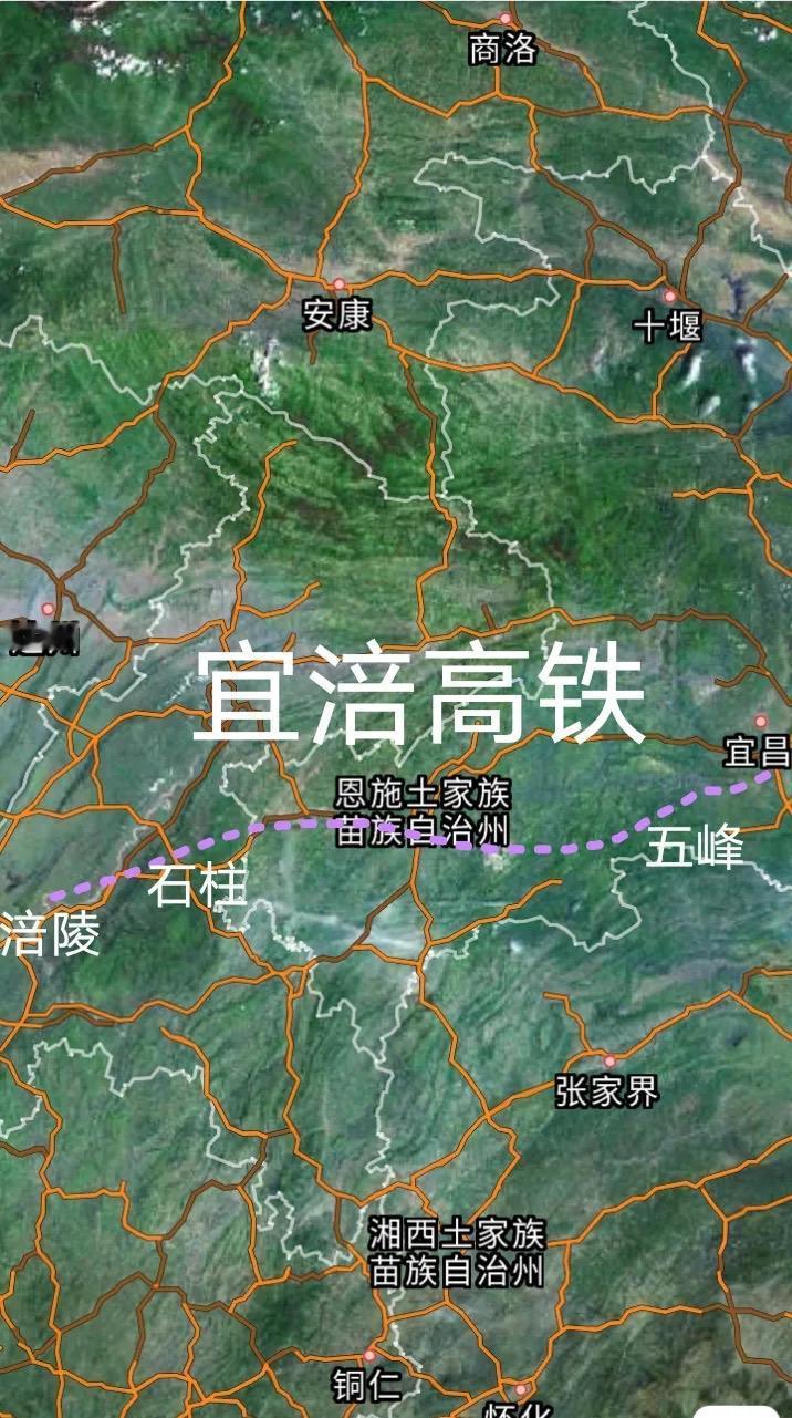我‌非常期待宜涪高铁通车‌，这条沿江高铁核心段的落地，不管是对你日常跨区出行、周