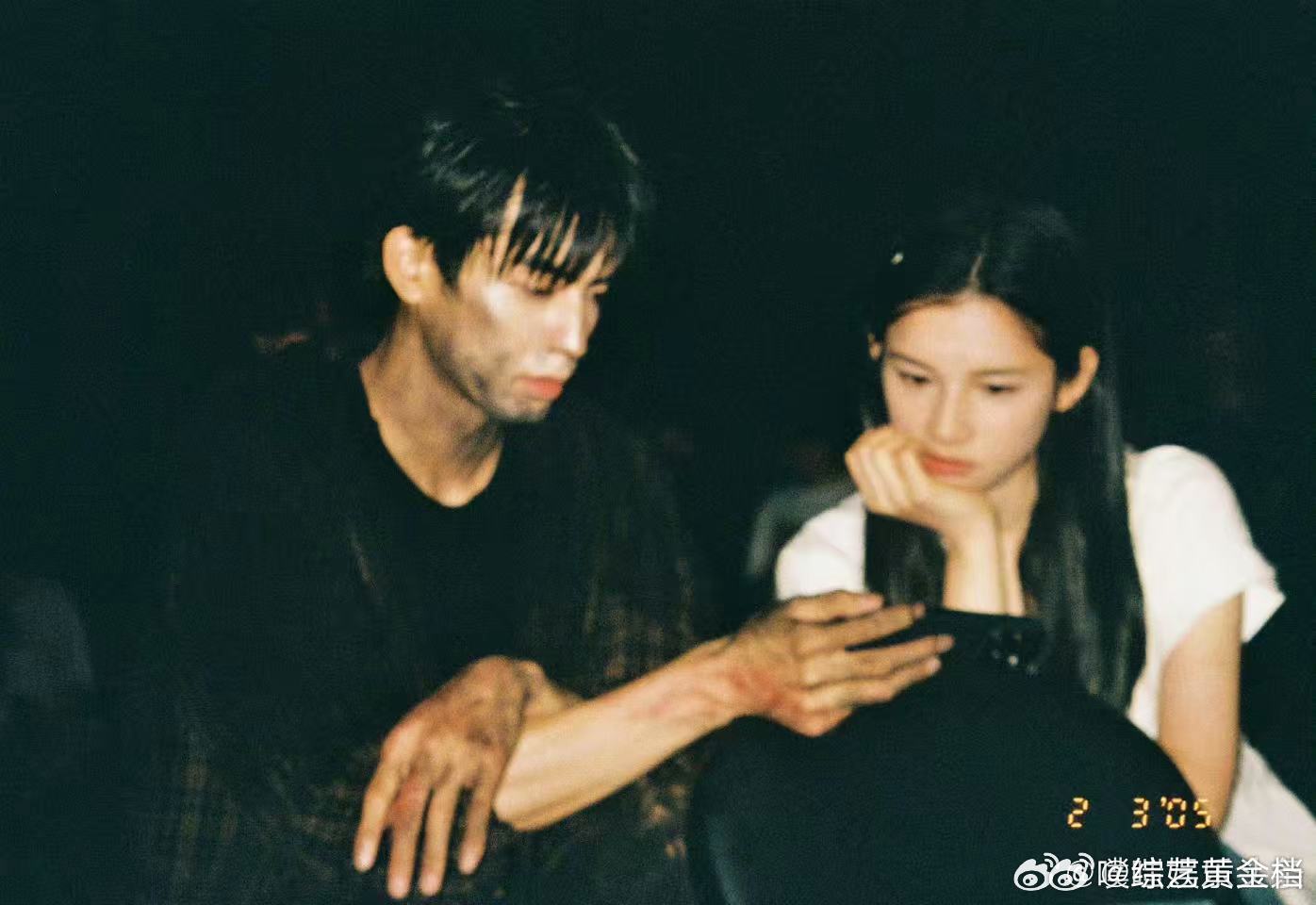 宋威龙张婧仪没有不合拍的义务宋威龙张婧仪合拍搞抽象野狗骨头不用刻意维持默契，想闹
