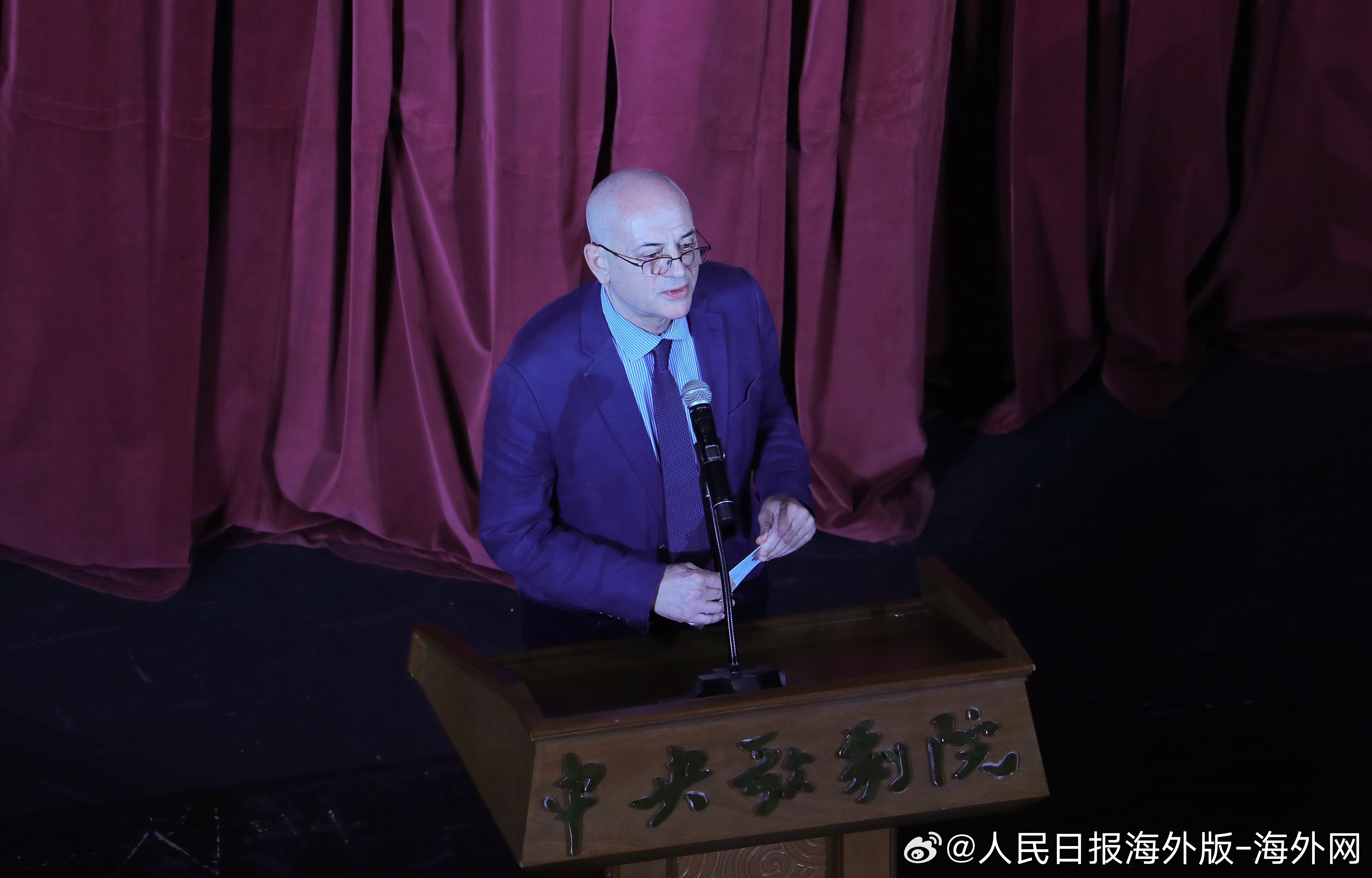 #我在中国当大使# 【格鲁吉亚驻华大使卡岚达泽：格中关系发展前景光明】近日，中华