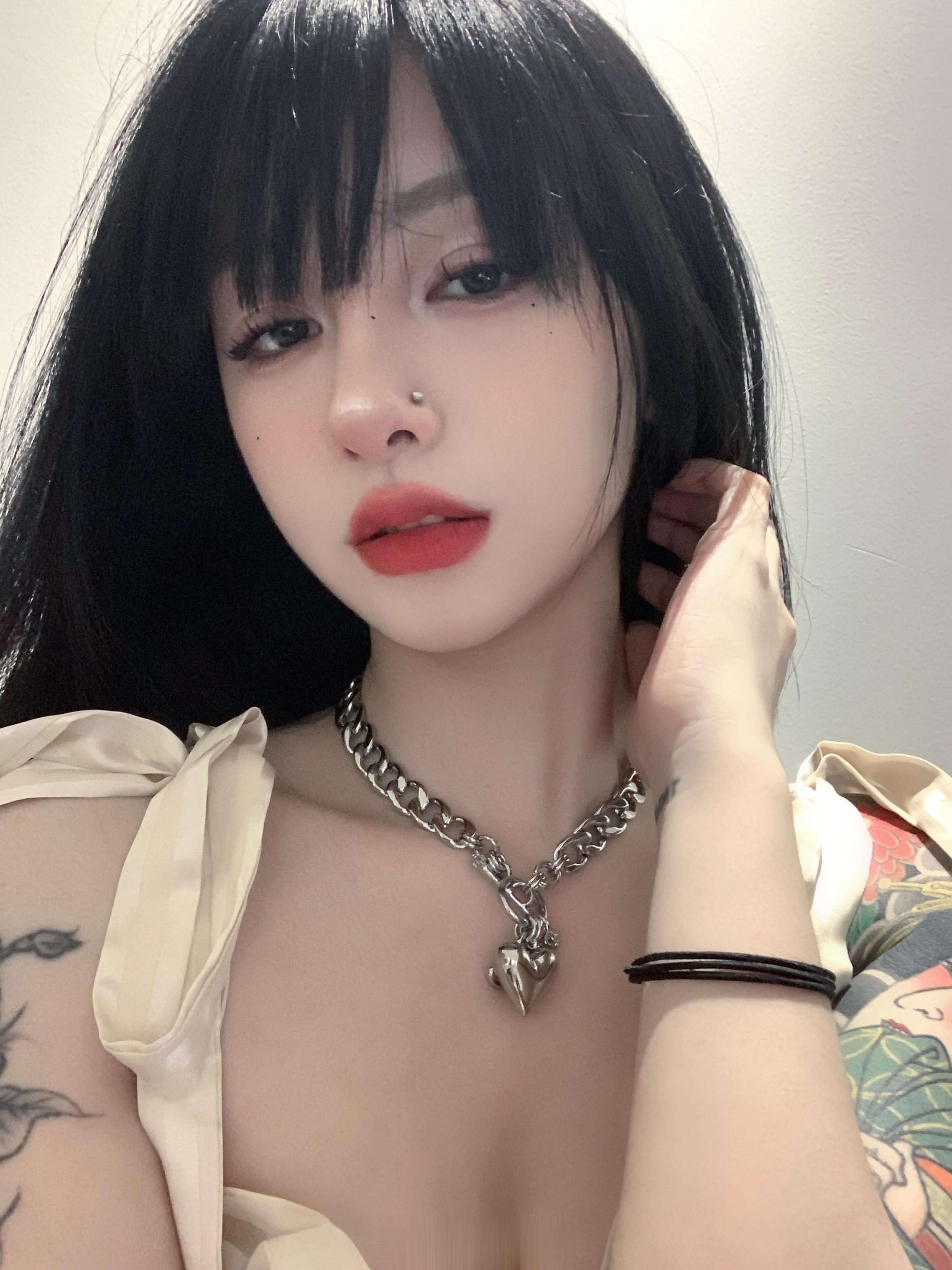 ᯅ向你发起了逼婚申请 ​​​