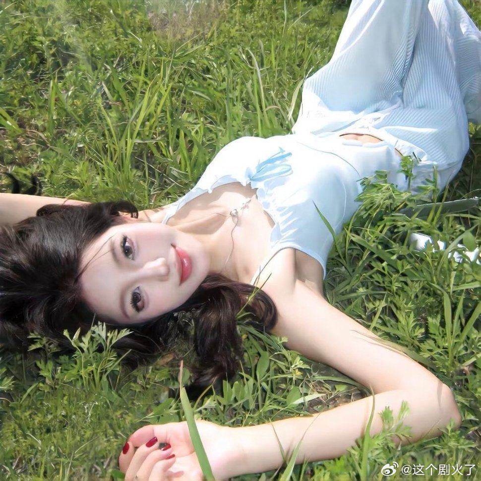 温柔干净系女头。 