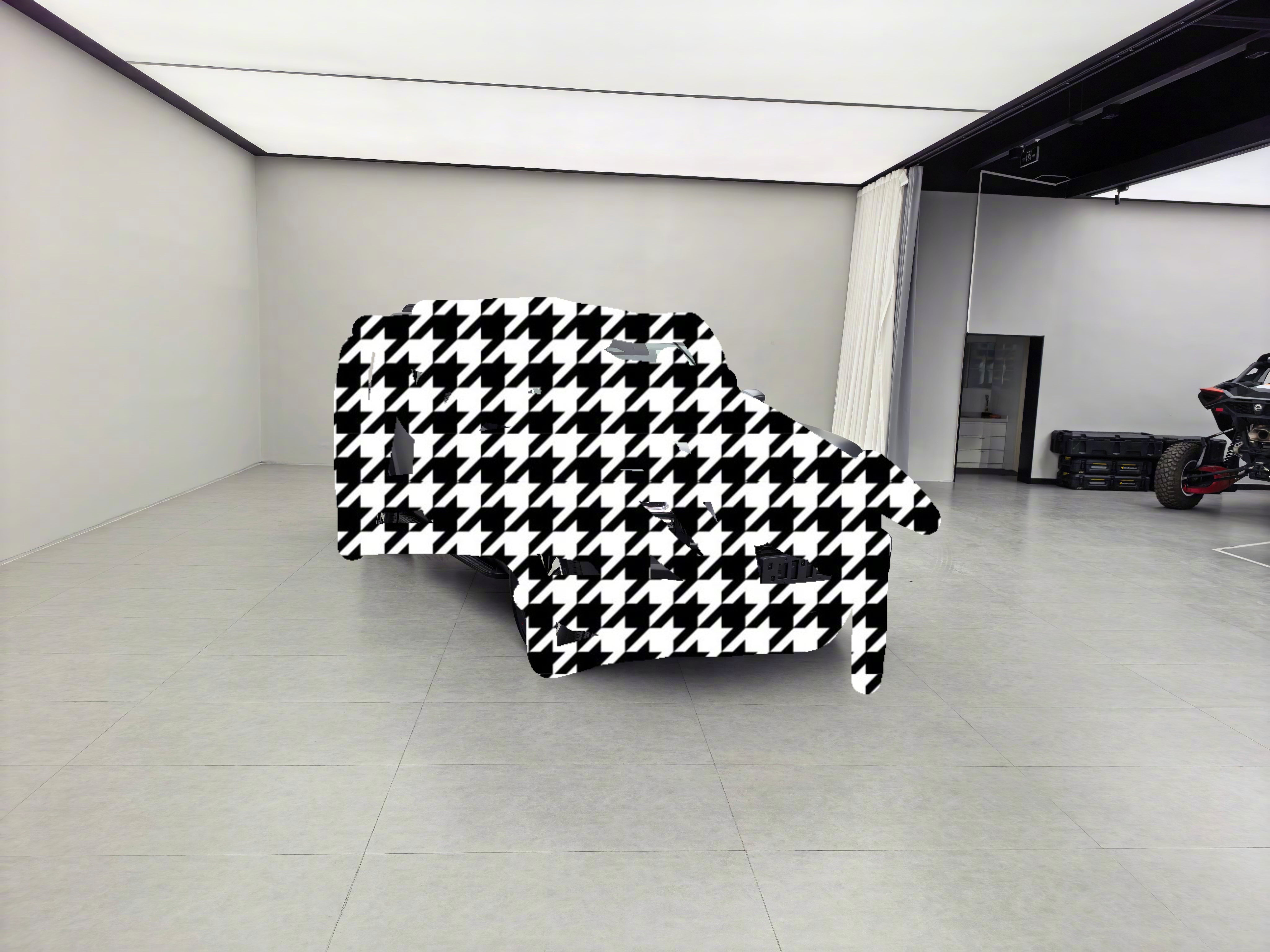 一个车库全是保密车型，太憋屈了，拍完了啥也不能发