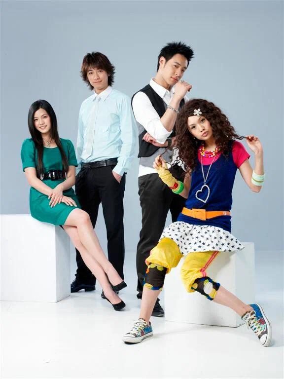 《不良笑花》剧照及宣传活动照 