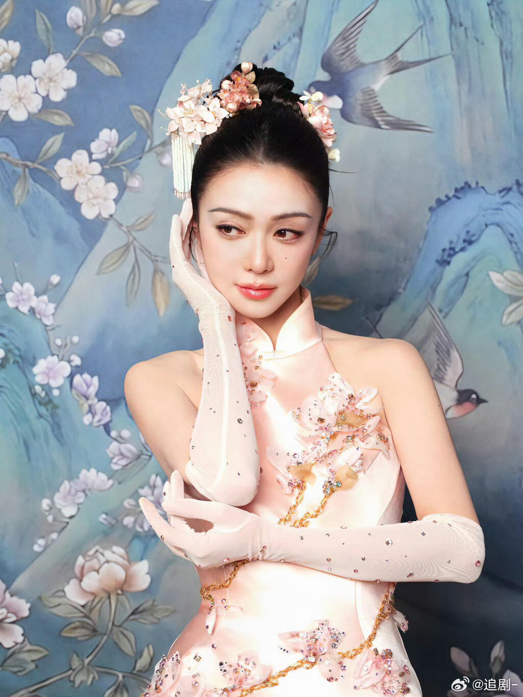 薛凯琪春晚后首唱立春在春分听到薛凯琪唱立春了 春晚限定返场惊喜！薛凯琪春分唱《立