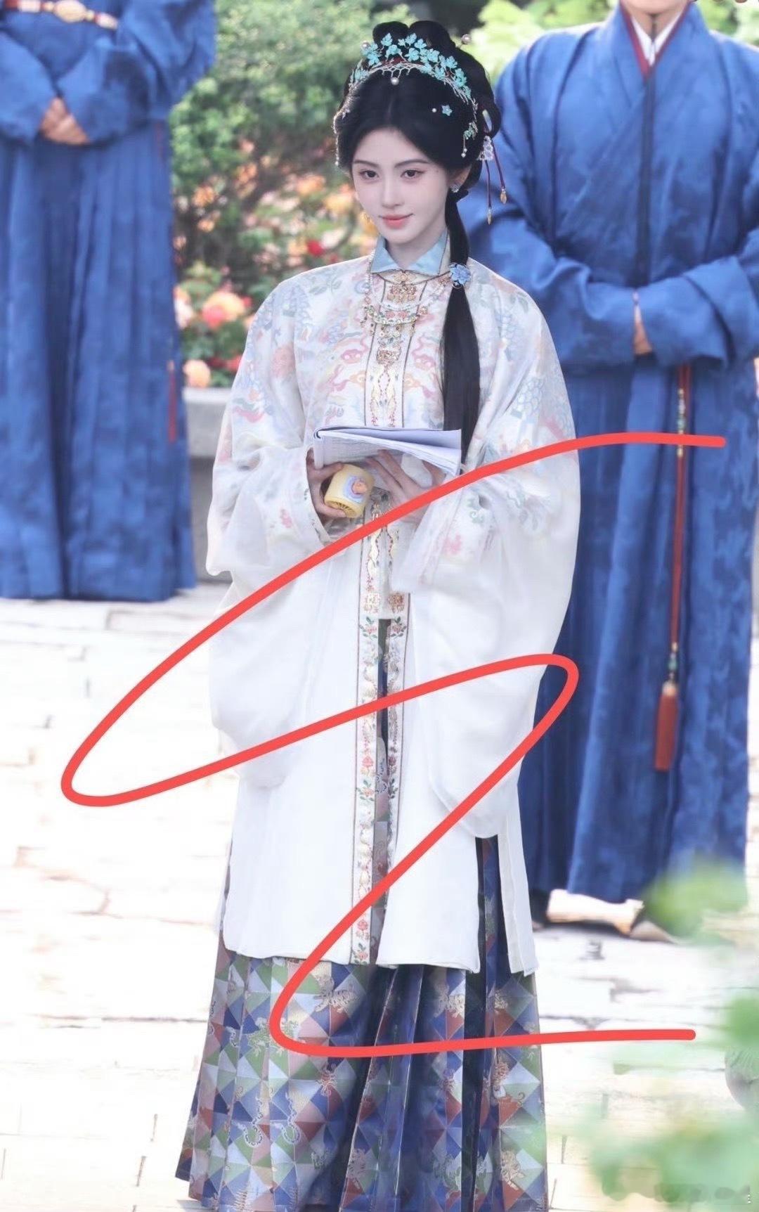 好美好温婉鞠婧祎万花世界又有新皮肤了鞠婧祎万花世界明制马面裙