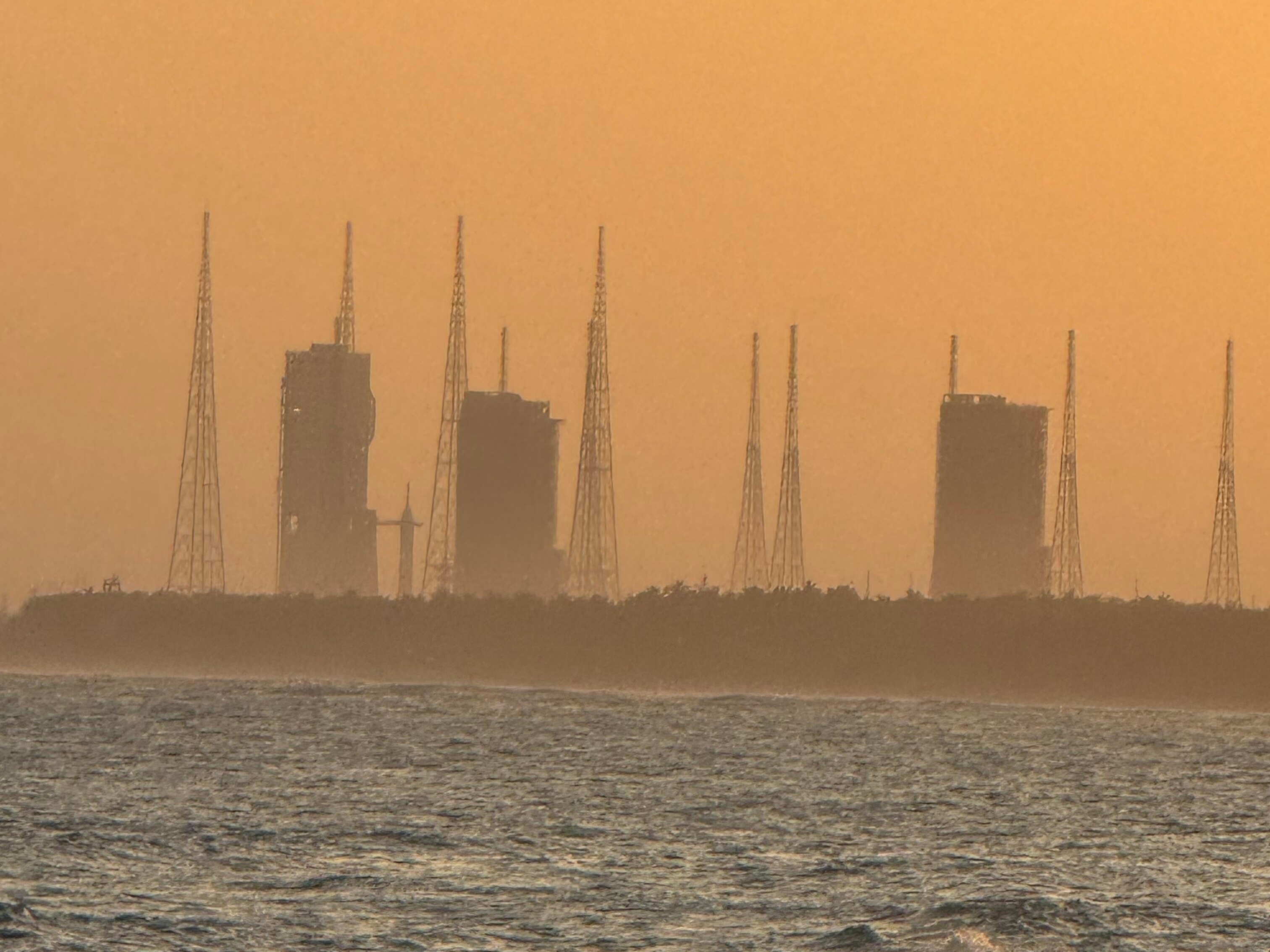 【文昌航天发射场载人月球探测项目预计今年下半年完成所有建设】中新社海南文昌2月1