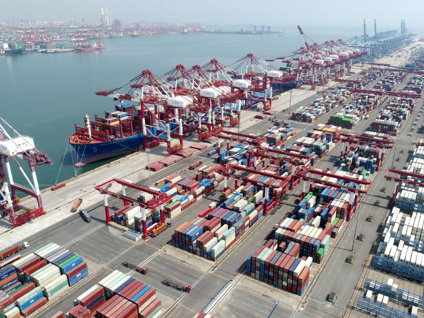 青岛港累计开通11条非洲集装箱航线【青岛港开通西非新航线 中非经贸合作“海上高速