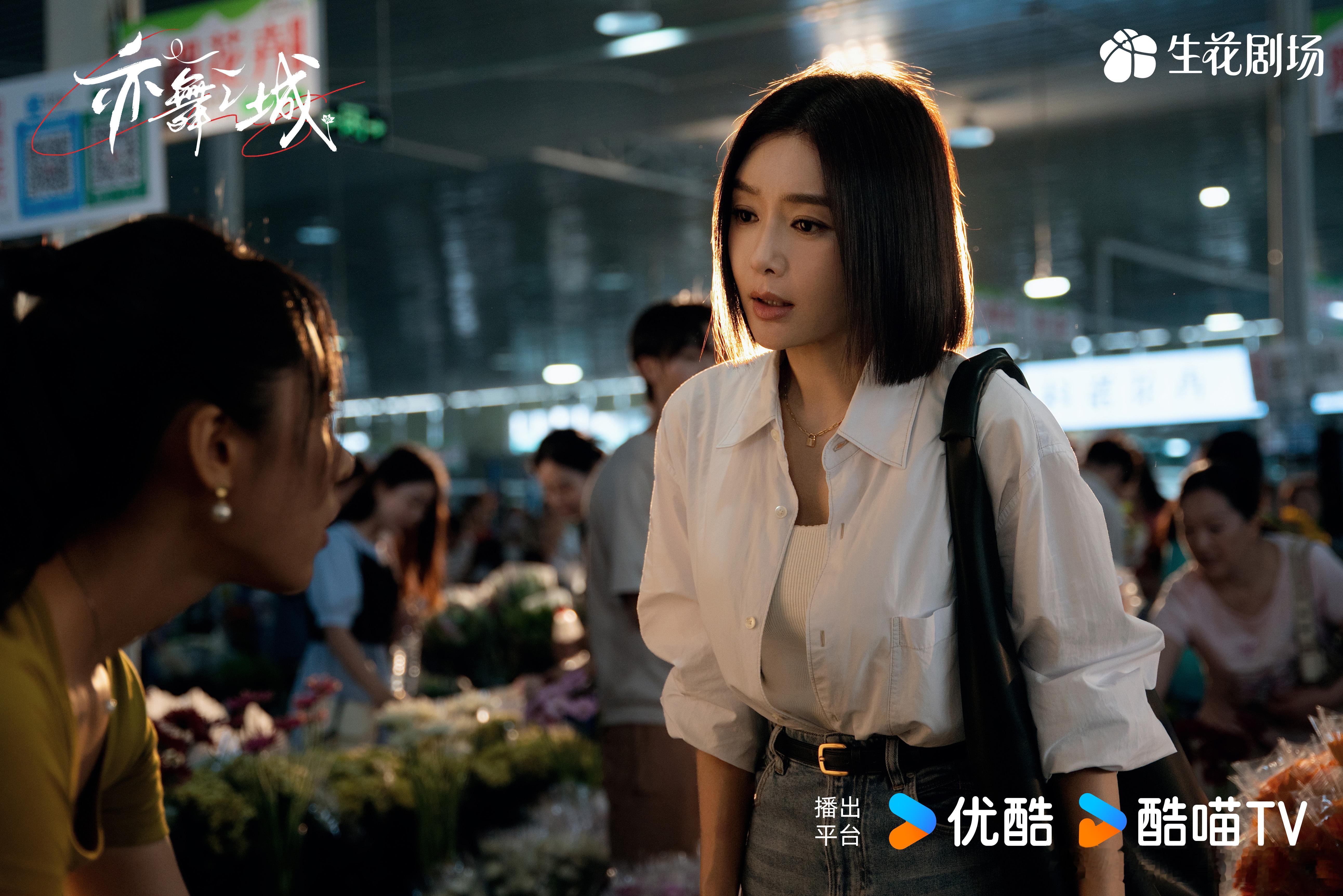 钟汉良秦岚 港普遇上电音 笑不活了！钟汉良港普自带节奏喜感，秦岚嗓子哑成电音还坚