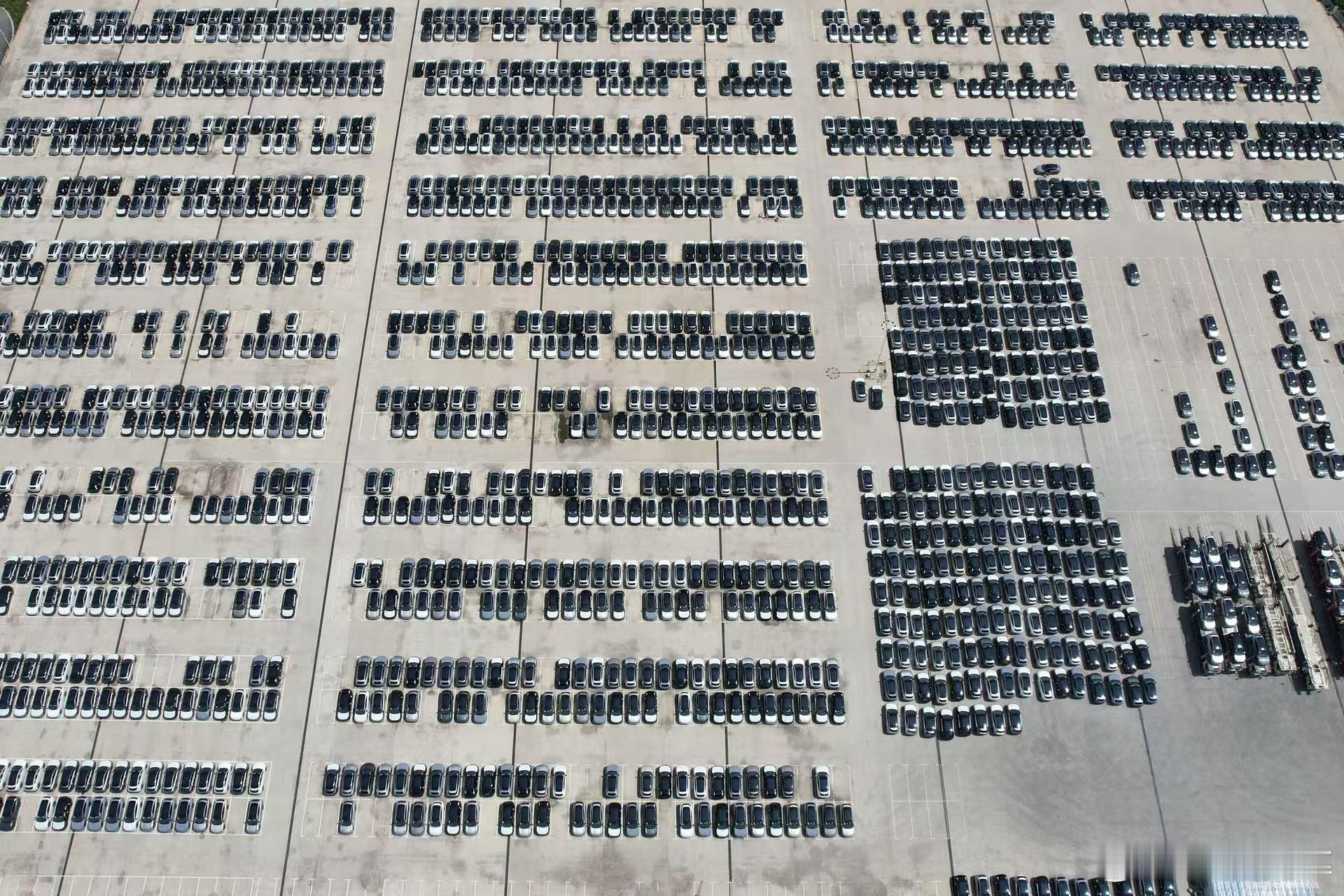 有了2024年的经验和磨砺，现在鹏厂的新车发布节奏明显更好。小鹏g7 6月11号