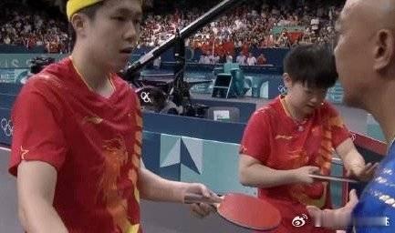 #王楚钦说举报##王楚钦球拍#大头：我的球拍？我要举报！[怒]肖战老爷子：没有用