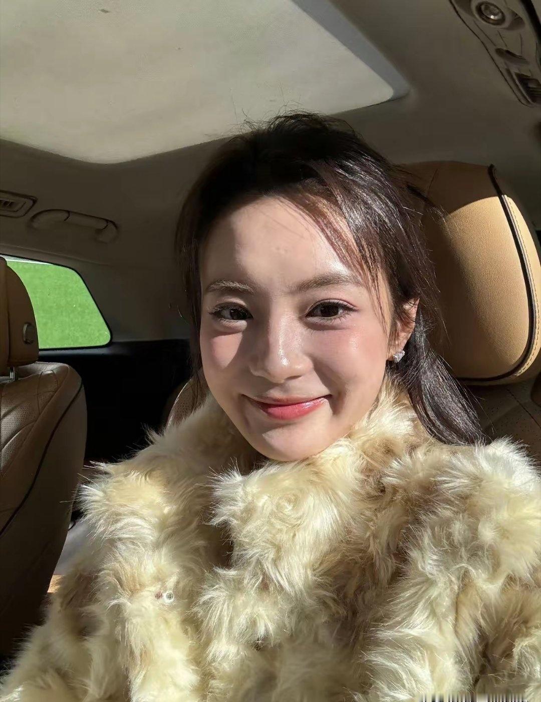 张雅钦丢了李昀锐新剧女主后，转头拿到了孟子义新剧《将门毒后》的女二
这个张雅钦真