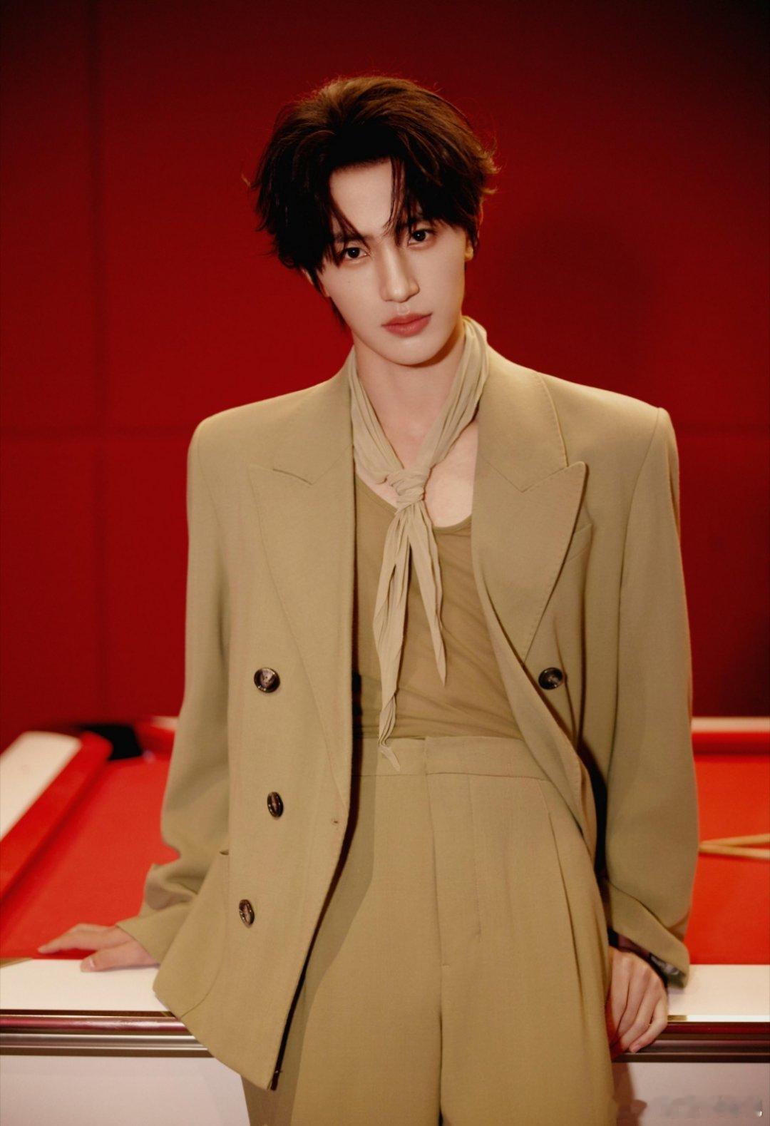 现在短剧演员更新换代好快啊～一不留神就已经出来好多新人又有了新短剧男演员F4，何