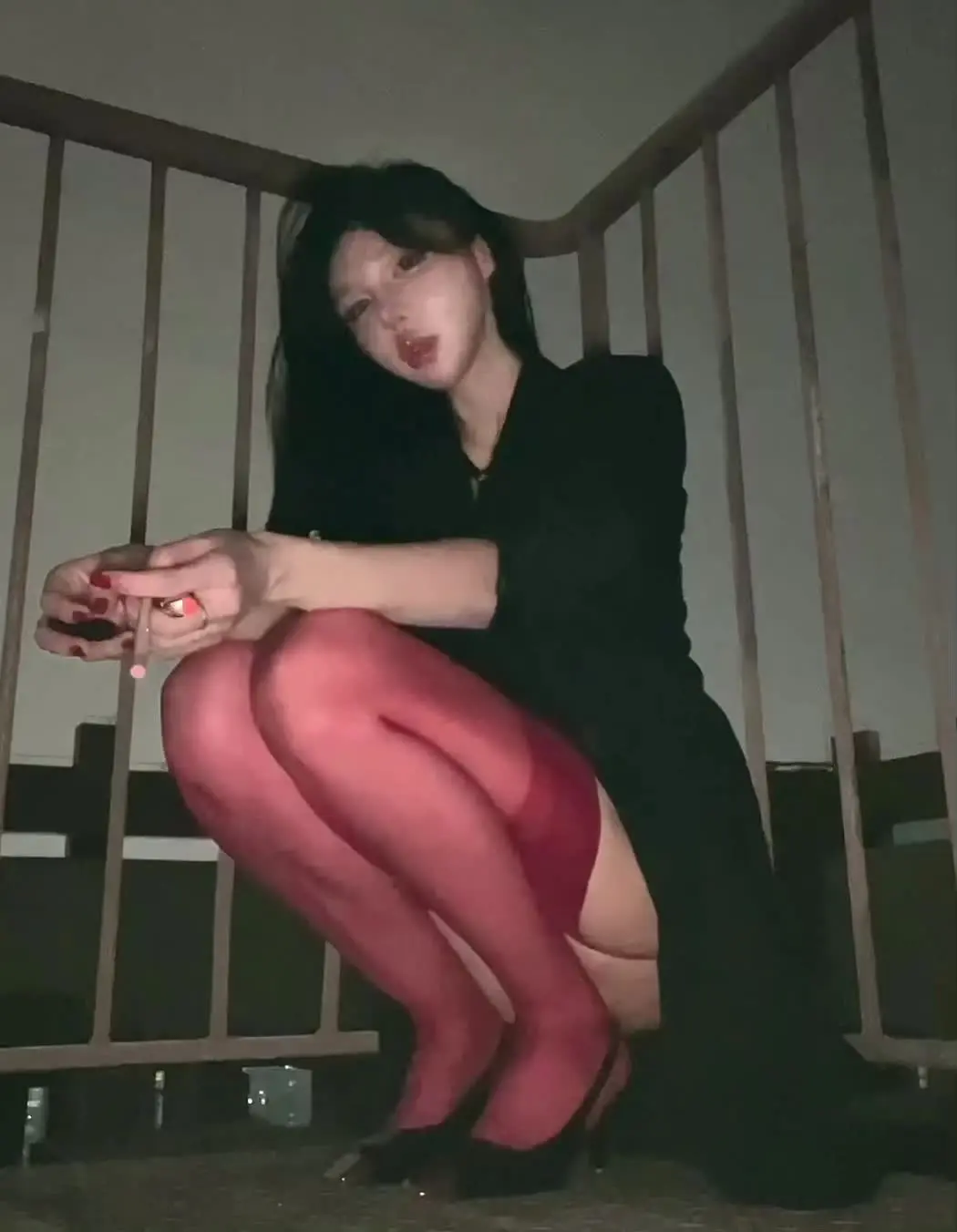 一组live直出 低像素古早感简直就是御姐的官配好嘛♥️