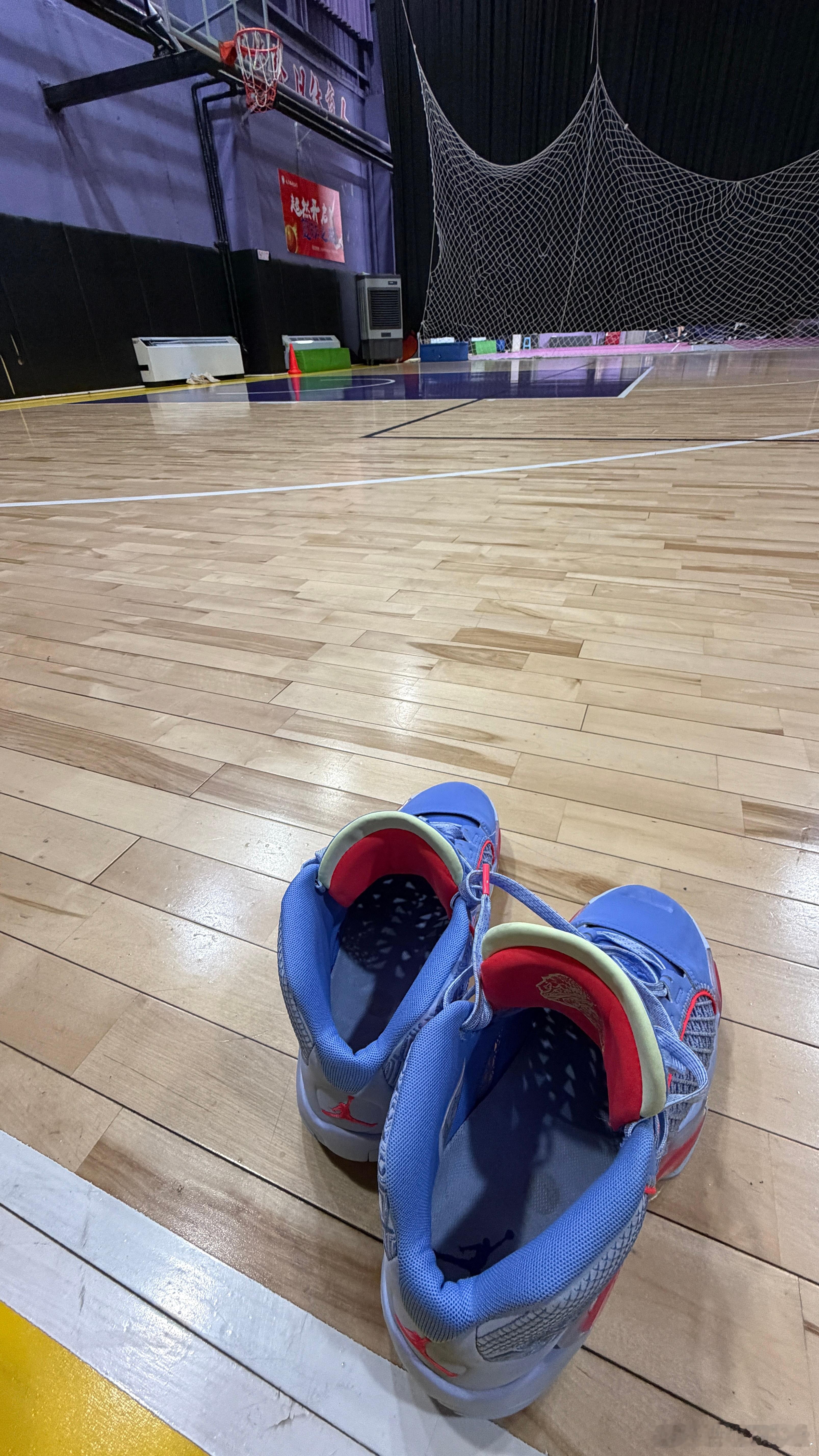 明天出差 晚上插空出出汗运动改变世界 北京