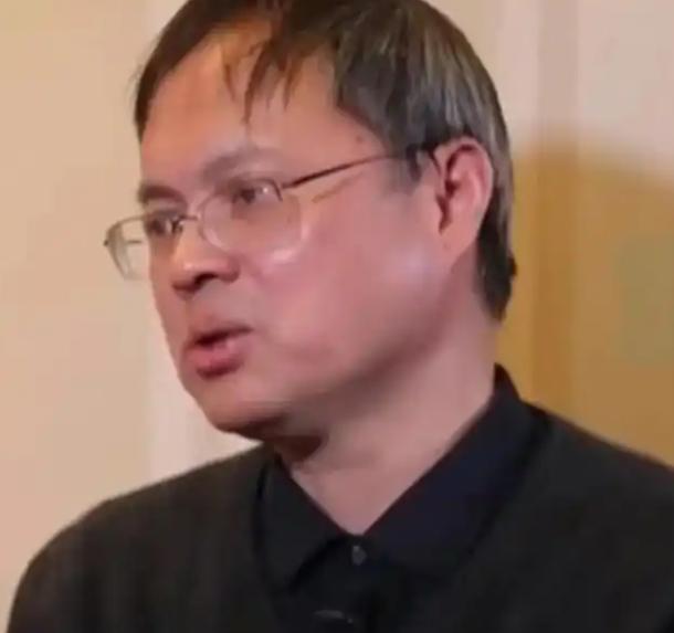 人口专家曾说：不管开放几胎，中国人口还是会快速萎缩，未来10年，中国新增人口会降