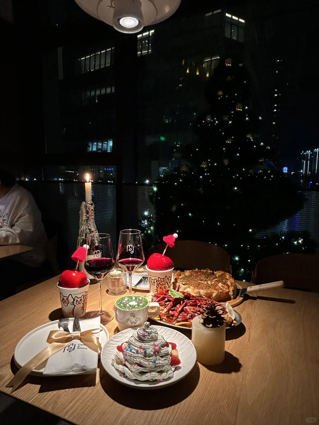 大连也有了！深盘披萨，巨巨巨好吃。。。