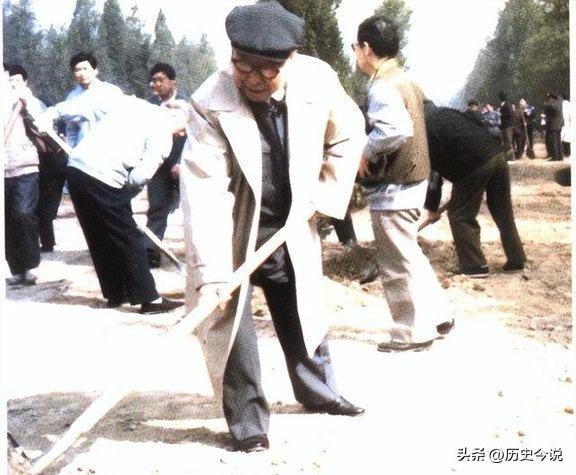 正部级李运昌：八年监护后安置地方，回京无表态，助他之人反受牵连
 
阅读此文前，