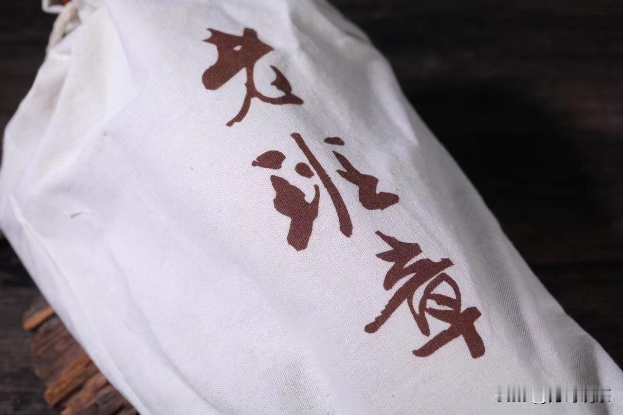 茶叶的第二个奇怪特性/兼容性
你以为“茶无好坏，适口为珍”，错了！茶绝对有好坏高