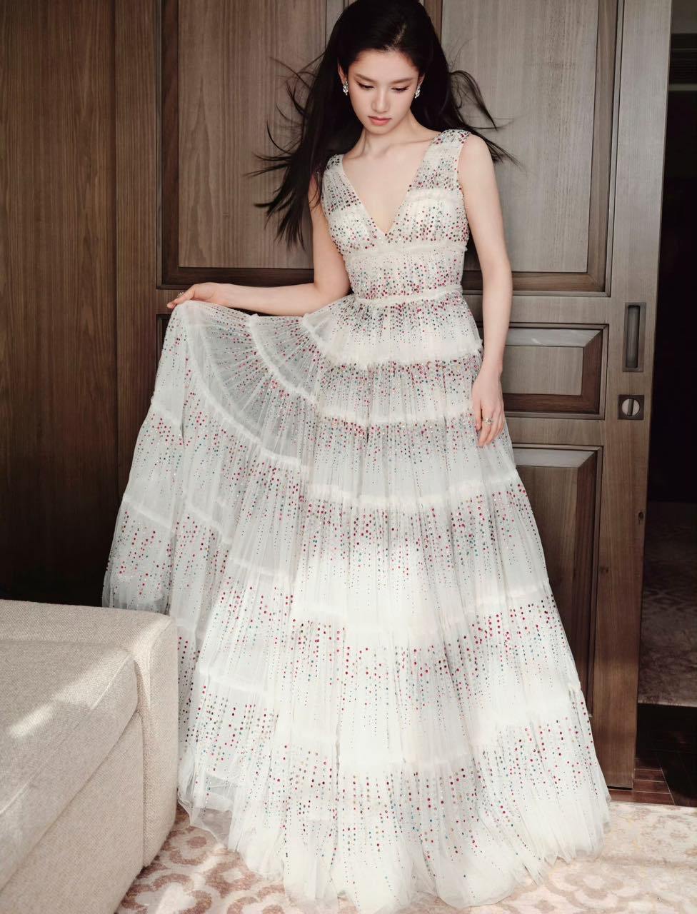 我仪好璀璨好闪耀的美貌 